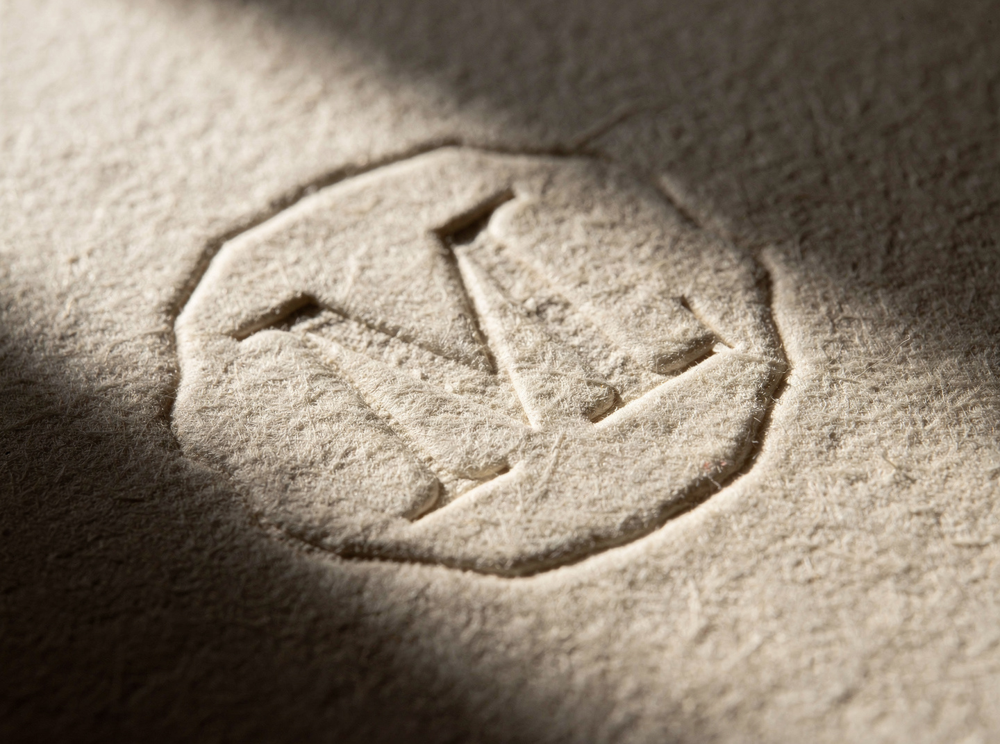 Embossing & Debossing